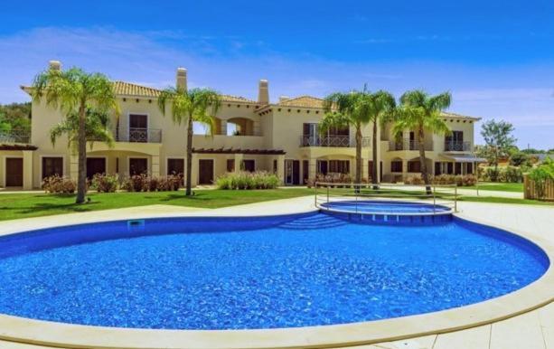 Villa Cascata, 3 Bedroom, Pool, Close To Olhos De Agua Albufeira Esterno foto